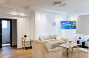 Neptune Apartment